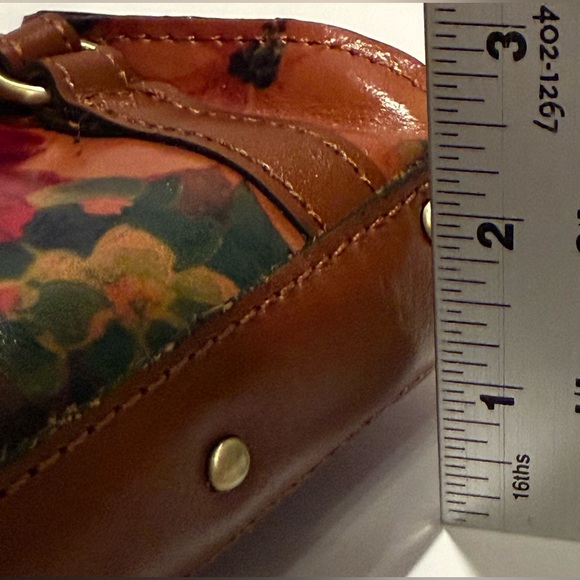 Patricia Nash Mini Vienna Floral Charm Keychain - Multi Print NWT - Picture 6 of 15